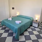 شقة La Perla Di Ruggero *