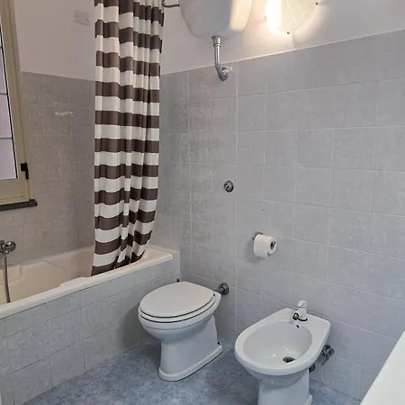 La Perla Di Ruggero Apartment *