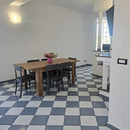 Apartment La Perla Di Ruggero